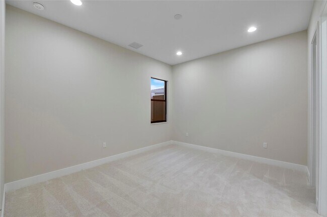 Building Photo - 20119 Pacific Dunes Dr