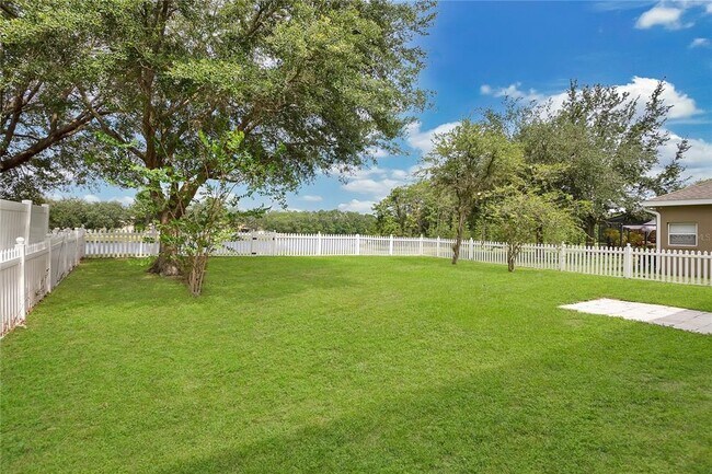 Building Photo - 10706 Cypress Trail Dr