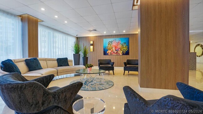 Building Photo - 3550 Galt Ocean Dr