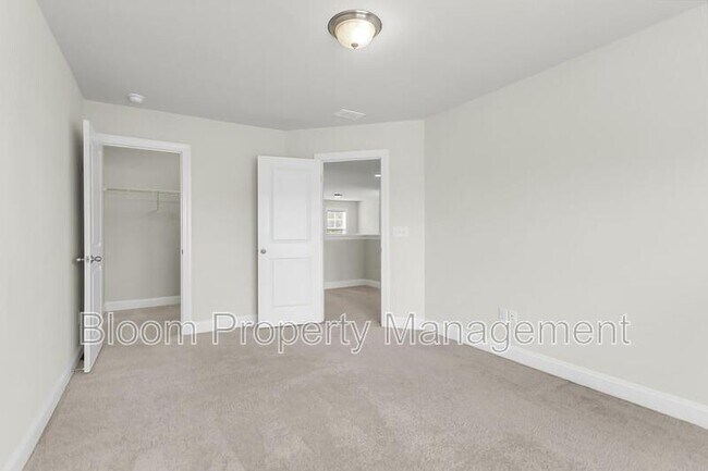 Building Photo - 1577 Krait Ct