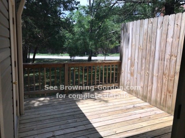 Building Photo - Spectacular 3 Bedroom Condo in Burton Hills