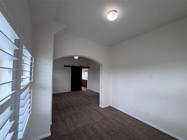 Building Photo - 2605 Rough Berry Rd