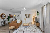 Building Photo - 2401 Gordon St