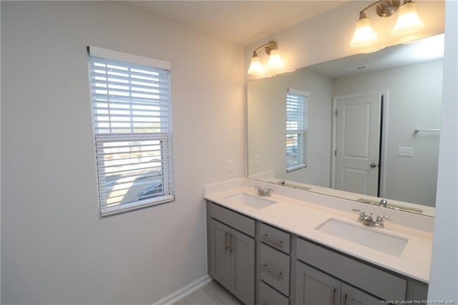 Building Photo - 458 Carolina Spgs Blvd