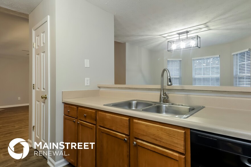 Building Photo - 60 Summer Breeze Ct