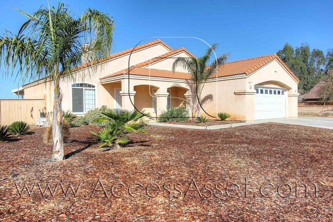 Building Photo - Charming 3 Bed/2 Bath Home In Wildomar!