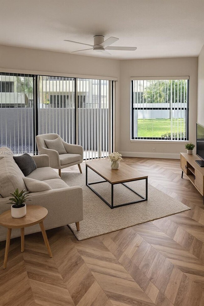 Building Photo - 13255 SW 88th Ln