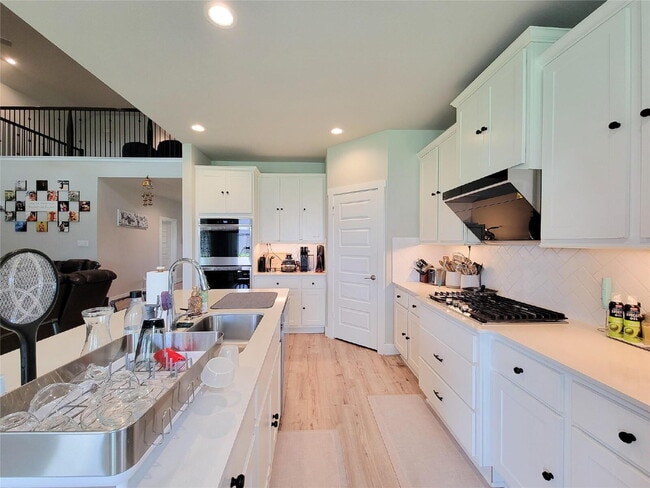 Building Photo - "Spacious 4-Bedroom Haven in Katy, TX with 3.5 Baths – Your Ideal Family Retreat Awaits!"