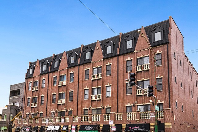 Building Photo - 1400 W Grand Ave