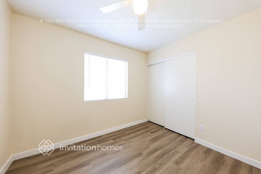 Building Photo - 1516 E Kristal Way