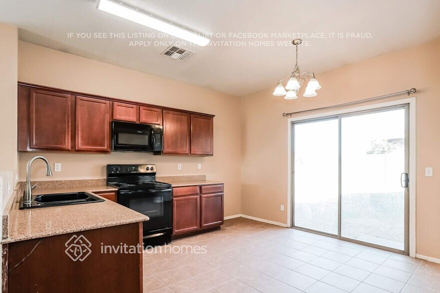 Building Photo - 5930 W Getty Dr