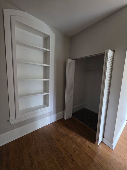 Building Photo - 40 N Eustis St