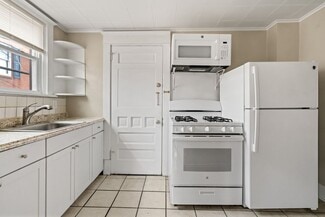 Building Photo - 282 9th St