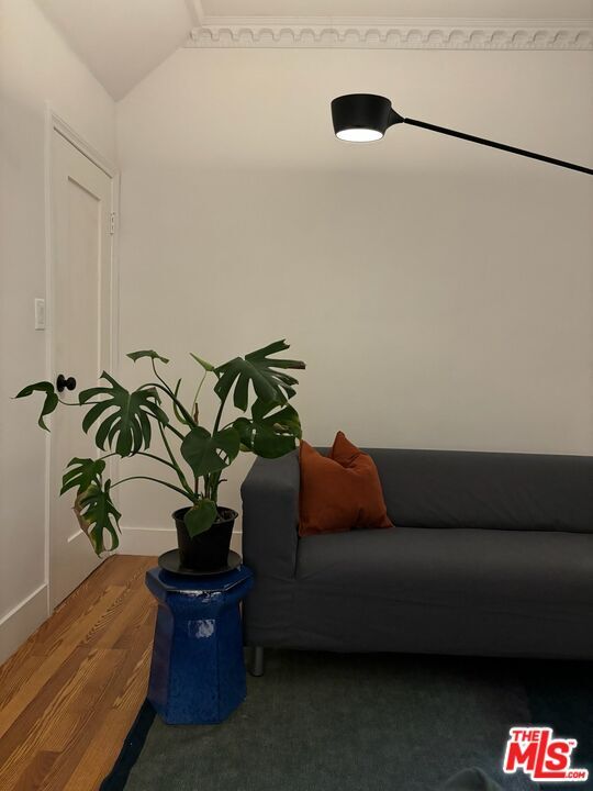 Building Photo - 246 Columbia Pl