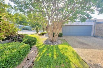 Building Photo - 6350 Elder Grove Dr