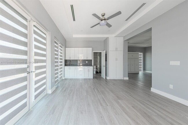 Building Photo - 3401 SW 141st Ave