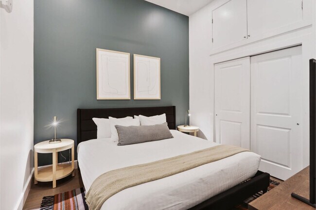 Building Photo - 127 Carondelet St