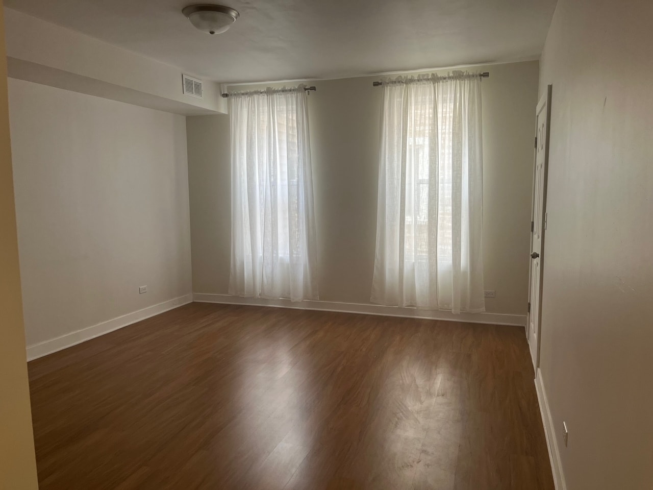 Building Photo - 241 W 23rd St