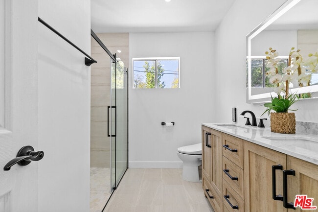 Building Photo - 4949 San Feliciano Dr