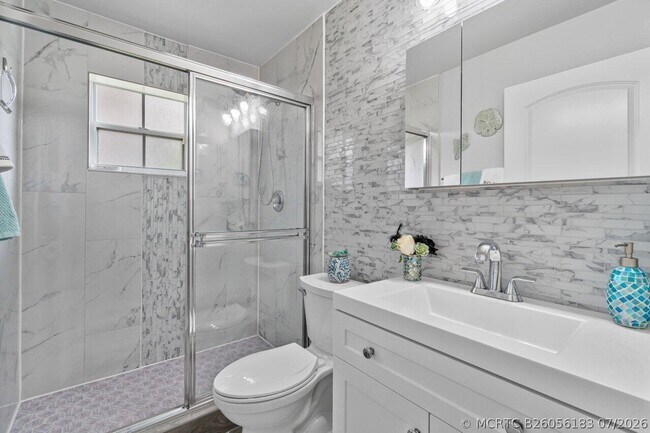 Building Photo - 7916 Coral Pointe Dr