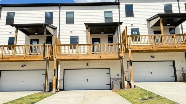 Building Photo - 55 Peeples Dr