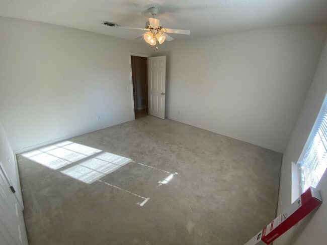Building Photo - Navarre - Holley By the Sea - 4 bedroom, 3...