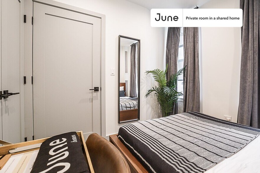 Primary Photo - Room in Shared 3 bed/2 bath home
