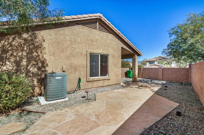 Building Photo - 13296 E Coyote Well Dr