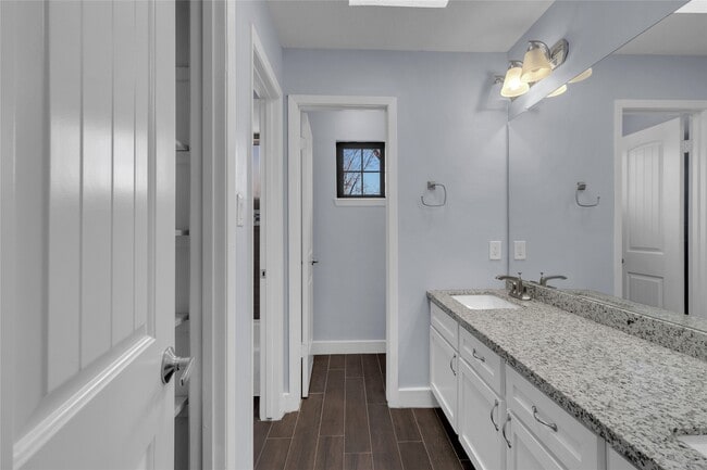 Building Photo - 19002 Walden Forest Dr