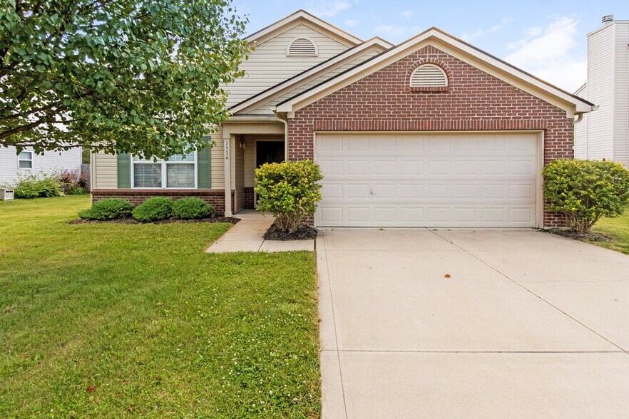 Primary Photo - 1334 Fall Ridge Dr