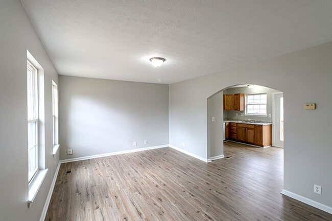 Building Photo - Newly updated 3 bedroom and 2 bath Cape Cod