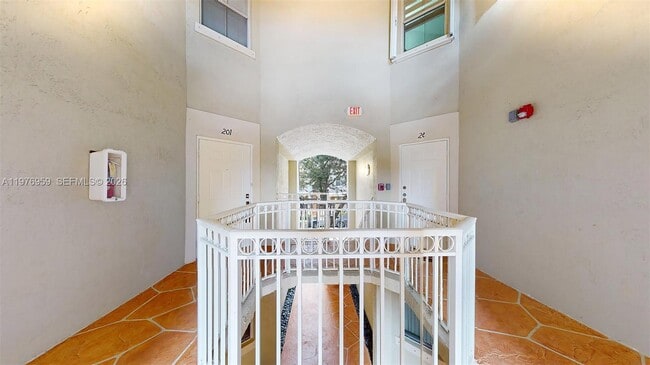 Building Photo - 8980 W Flagler St