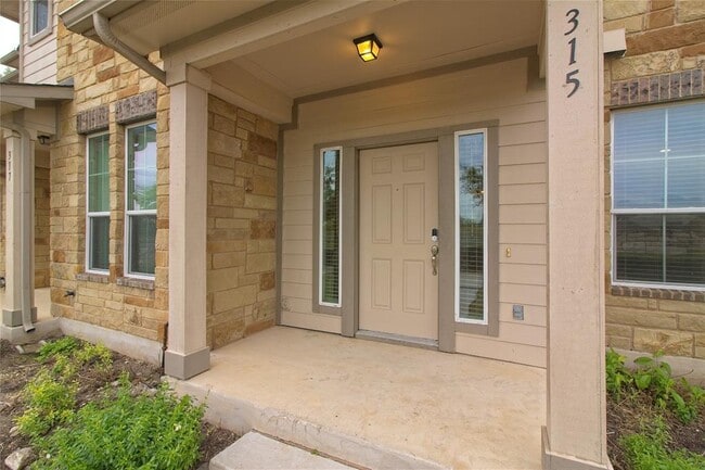 Building Photo - 315 N Heatherwilde Blvd