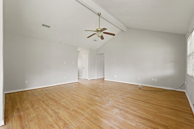 Building Photo - 5834 Fallengate Dr