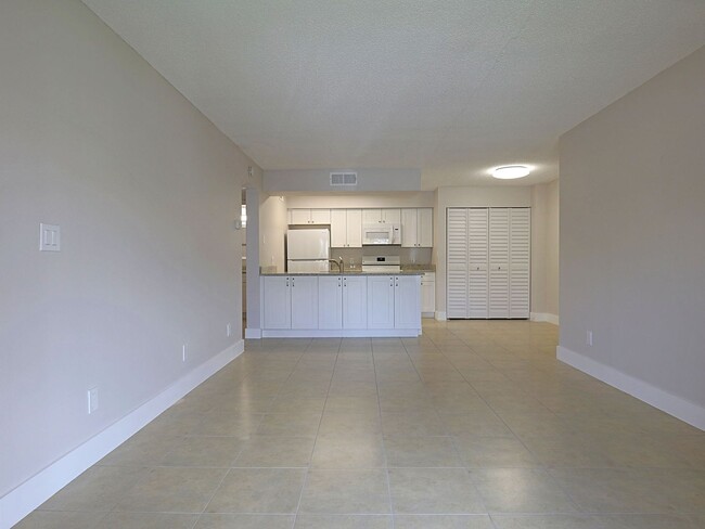 Building Photo - Mystic Gardens 5313-1304