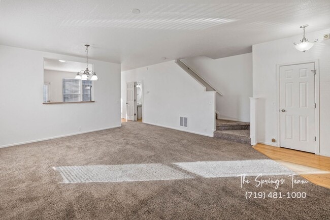 Building Photo - SPACIOUS 3BD/2.5BA TOWNHOME at THE BLUFFS AT SPRING CREEK with A/C **$500 move-in credit with a 1...