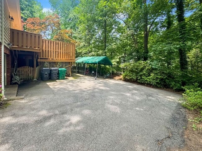 Building Photo - 10210 Falconbridge Dr