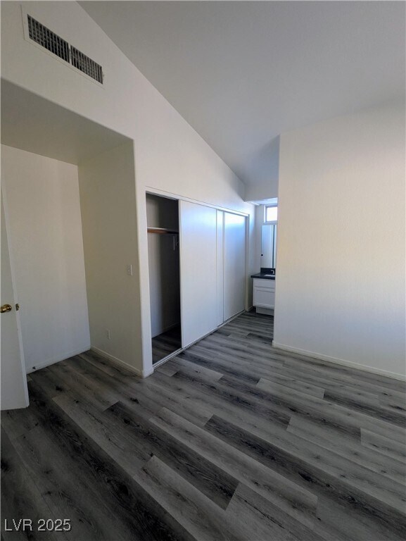 Building Photo - 4459 Anatone Dr