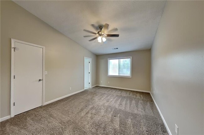 Building Photo - 1430 Steve Ct