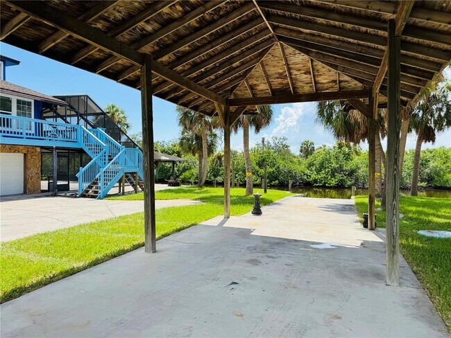 Building Photo - 9903 Bay Dr