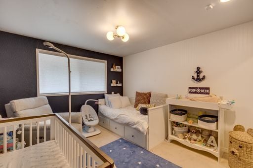 Building Photo - Charming Lynnwood/Bothell area Home For Rent with large 1/2 acre lot Available June!