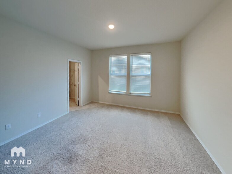 Building Photo - 816 Beacon Hts