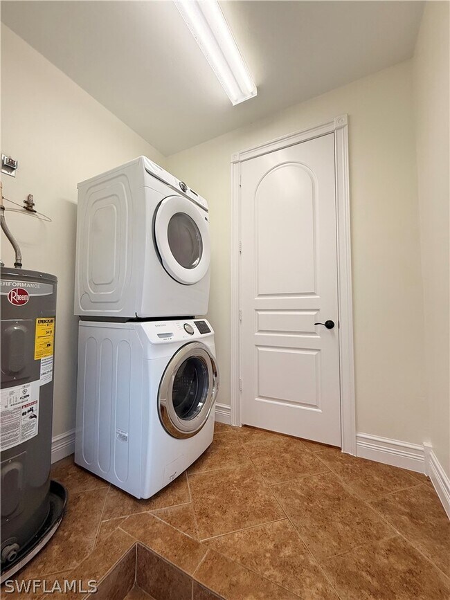 Building Photo - 4125 13th Ave SW