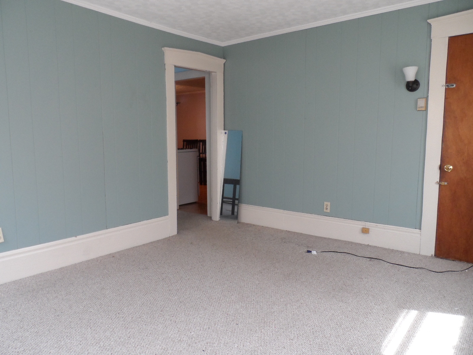 Building Photo - 11 Chestnut St