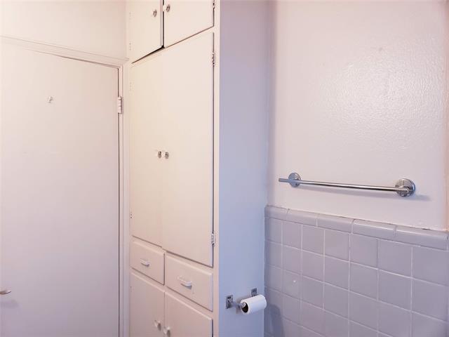 Building Photo - 6556 St Moritz Ave
