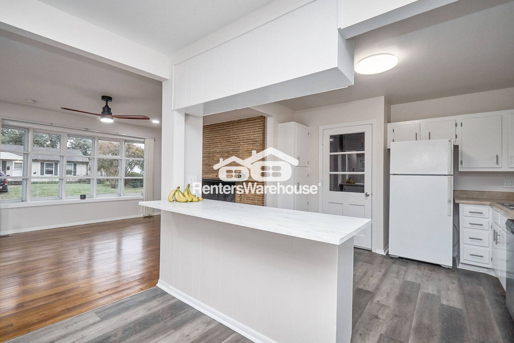 Building Photo - 2204 Helsley Ave