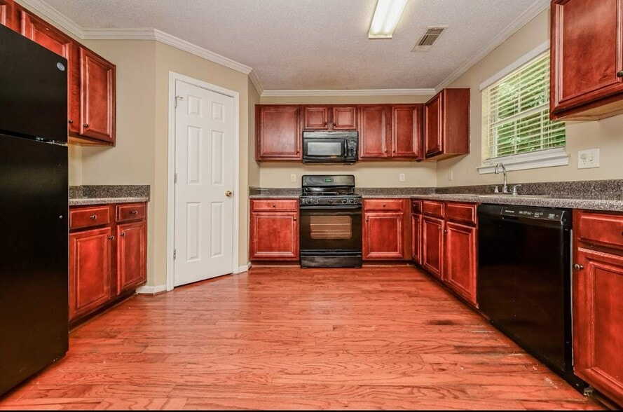 Building Photo - 2054 Boulder Gate Dr