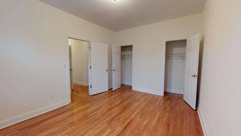 Building Photo - 55 Monroe Pl