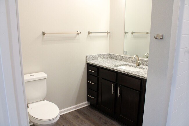 Building Photo - 3261 Redhawk St