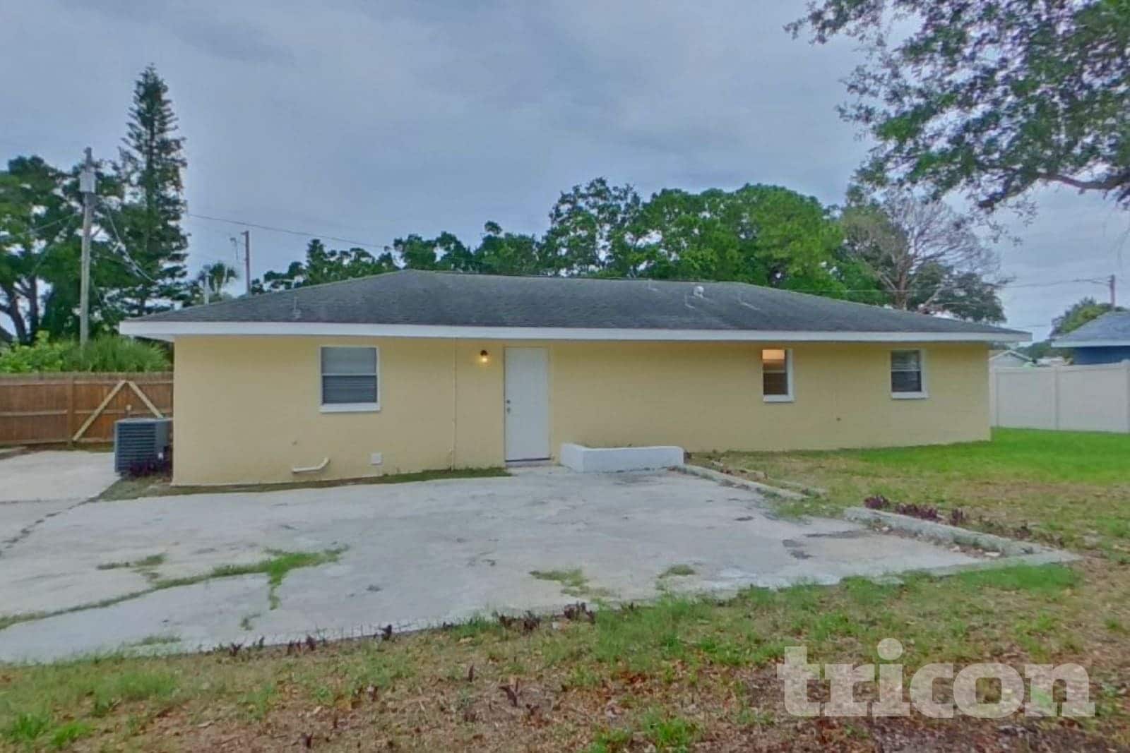 Building Photo - 5360 Alhambra Way S